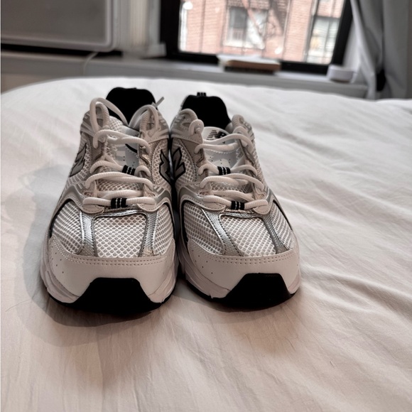 New Balance 530’s - Picture 3 of 6